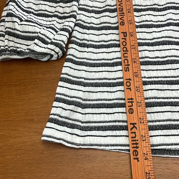 Max Studio Peasant Style Knit Top, Black & White Stripes, 3/4 Sleeves, Size S - Picture 10 of 13